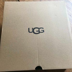 UGG CLASSIC SHORT CHARM CRYSTAL BLING GEYSER POM POM BOOTS US7/ UK5/ EU38/ JP24